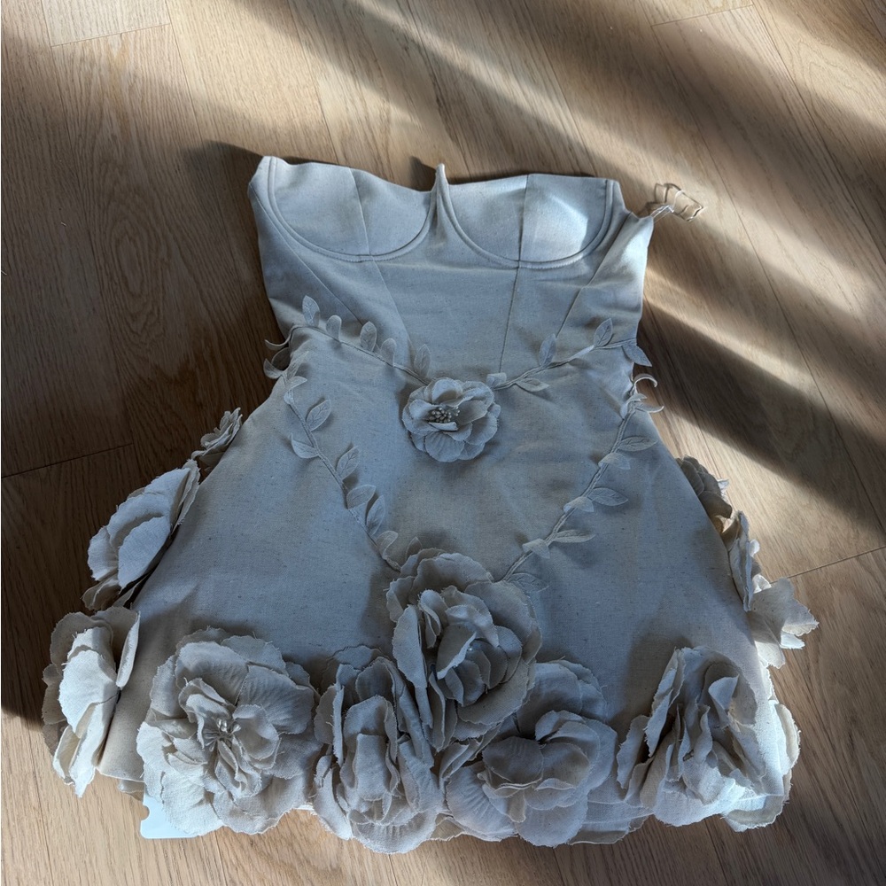 SOLD - NWT Cream Strapless Fit and Flare Mini Dress | 3D Florals - Picture 2 of 5